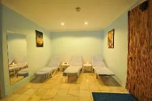 فندق Greenpark 3*