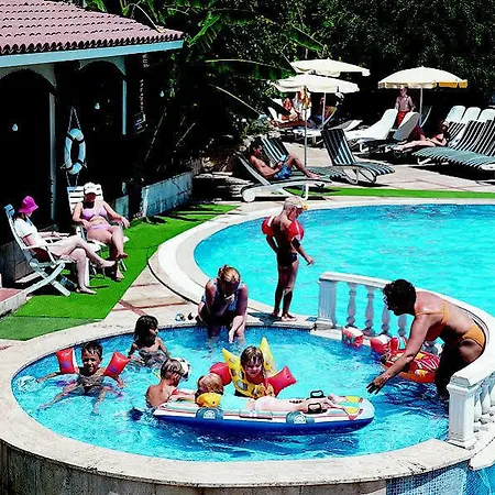 Greenpark 酒店 马尔马里斯
