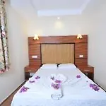 Greenpark Otel 3*