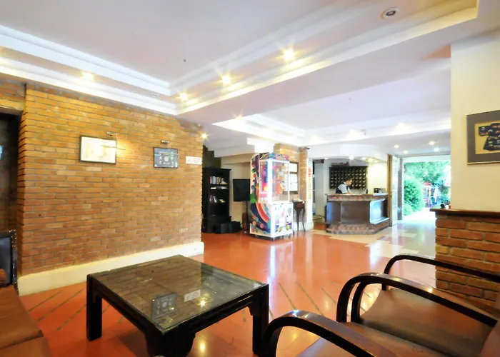 Greenpark 酒店 马尔马里斯